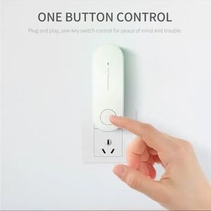 Mini Air Purifier- pet deodorizer, remove formaldehyde, and other toxins!